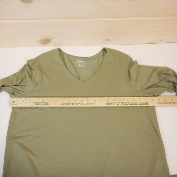 Chico's size 3 The Ultimate Tee Women's XL Sage Green Crop Sleeve Top V-neck - Picture 4 of 7